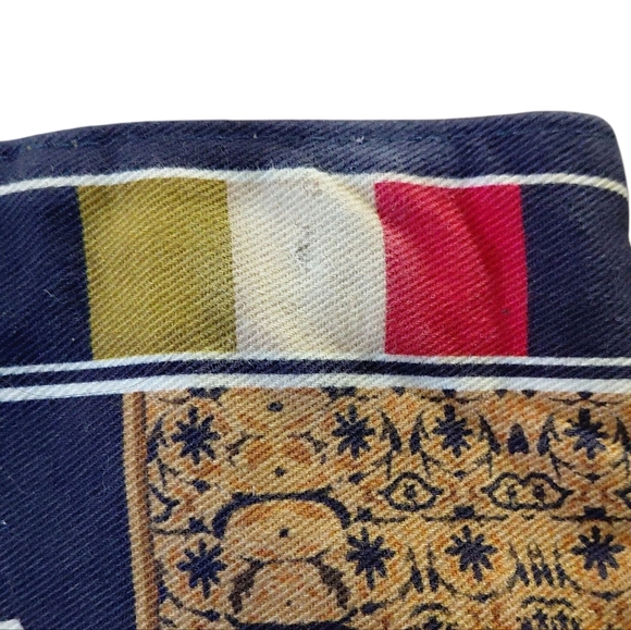 MOO ROO Charleston Black Floral Canvas Bag Tote - Picture 9 of 9